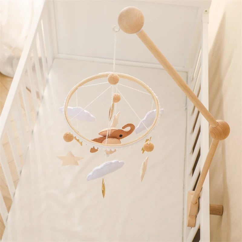 Baby Crib Mobile Wooden Bed Bell Rattle Toy Soft Felt Hot Air Balloon Wind Chime Pendant Newborn Comfort Bed Bell Toys Baby Gift