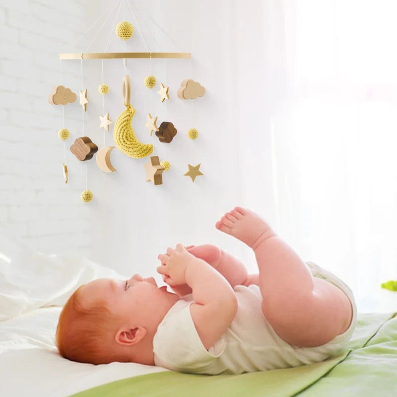 Baby Crib Mobile Wooden Bed Bell Rattle Toy Soft Felt Hot Air Balloon Wind Chime Pendant Newborn Comfort Bed Bell Toys Baby Gift